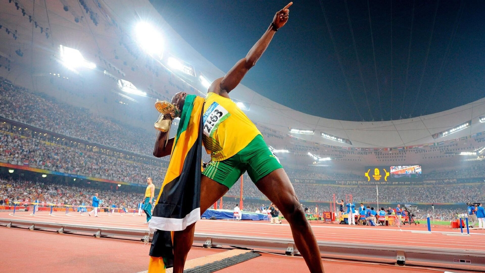 英雄联盟全球总决赛，巅峰对决引爆电竞热潮