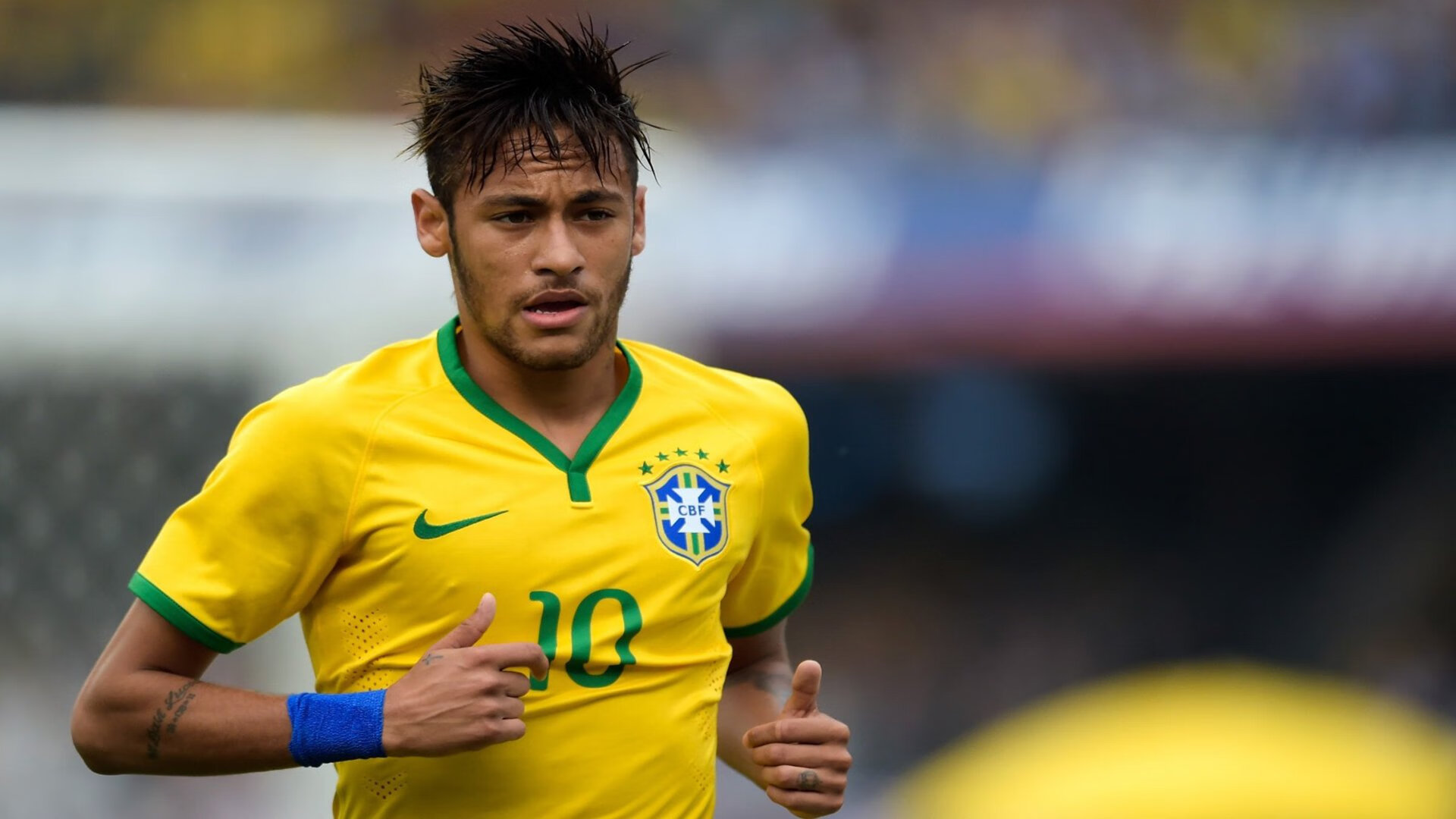 全国青少年游泳锦标赛圆满落幕 新星闪耀创多项纪录